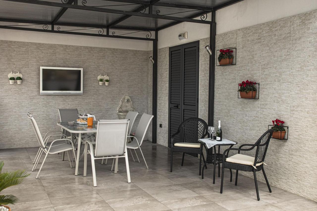 La Terrazza Del Corso Appartement Napels Buitenkant foto